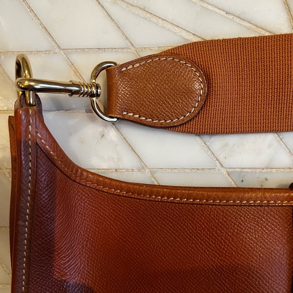 Authentic Hermes Evelyne bag. Christmas wishlist item! - Picture 6 of 7